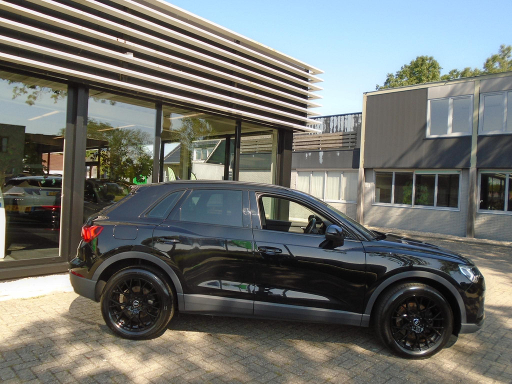 Audi Q3 45 TFSI e Advanced edition 46648209-4.jpg | Autobedrijf Ouwerkerk